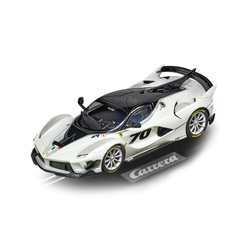 Ferrari FXX K Evoluzione "No.70" 27644 | Carrera Evolution Auto